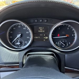 2011 Mercedes-BENZ GL — миниатюра 40