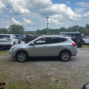 2013 Nissan ROGUE SV — фото 3