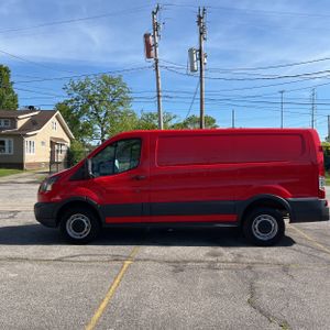 FORD TRANSIT 250 - 3