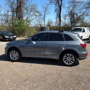 AUDI Q5 2.0T PREMIUM - 3