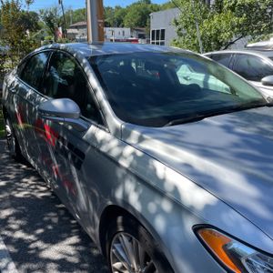 FORD FUSION SE - 9