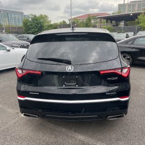 صورة 7 لـ 2024 Acura MDX SH-AWD