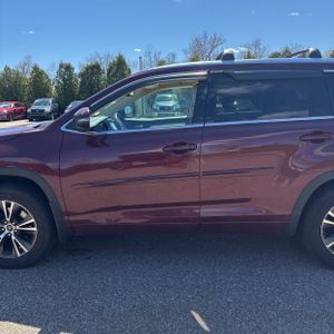 TOYOTA HIGHLANDER - 4