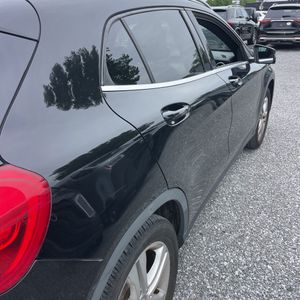 2017 Mercedes-BENZ GLA thumbnail 59