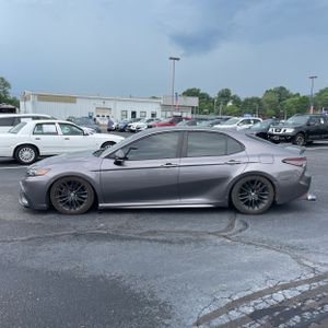 2022 Toyota CAMRY SE 照片 3