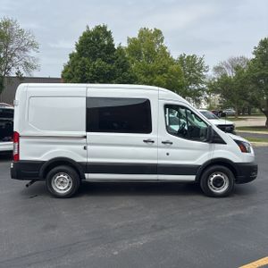 FORD TRANSIT 150 - 10