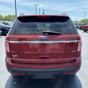 FORD EXPLORER XLT - 7
