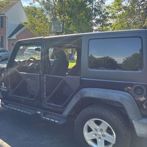 صورة 6 لـ 2016 JEEP WRANGLER UNLIMITED SPORT