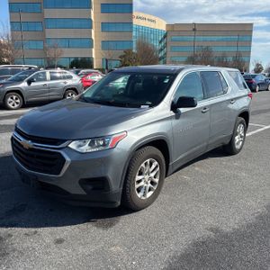 CHEVROLET TRAVERSE LS - 1