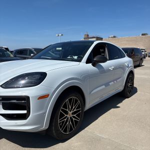 PORSCHE CAYENNE COUPE - 2