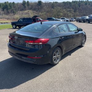 HYUNDAI ELANTRA VALUE EDITION - 8