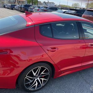 KIA STINGER GT-LINE - 9