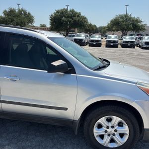 2010 Chevrolet TRAVERSE LS — миниатюра 13