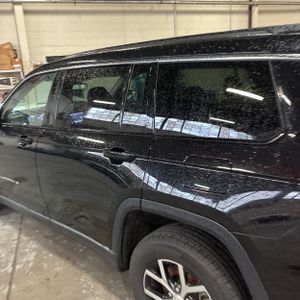 JEEP GRAND CHEROKEE L LIMITED - 6