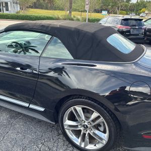 FORD MUSTANG ECOBOOST PREMIUM - 6