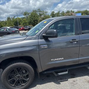 2021 Toyota TUNDRA SR5 照片 2