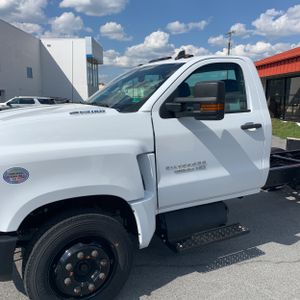 CHEVROLET SILVERADO - 2