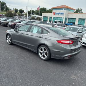 FORD FUSION SE - 5