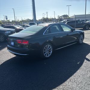 AUDI A8 BASE - 8