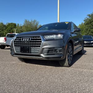 AUDI Q7 2.0T PREMIUM - 1