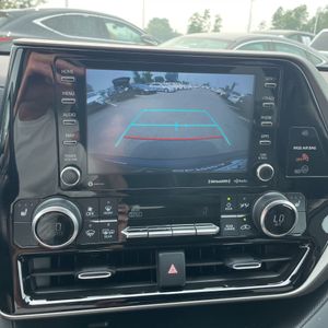 2022 Toyota HIGHLANDER XLE thumbnail 34