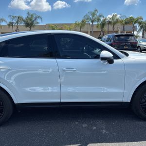 PORSCHE CAYENNE COUPE - 10