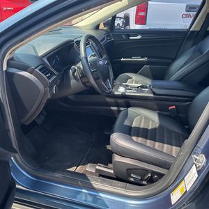 صورة مصغرة 31 لـ 2018 FORD FUSION SE