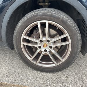 صورة مصغرة 20 لـ 2019 Porsche CAYENNE BASE