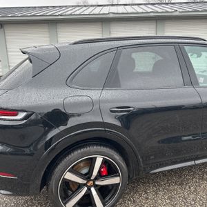 PORSCHE CAYENNE - 9