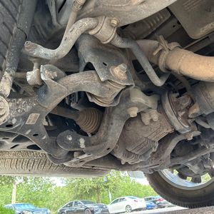 2016 Toyota SEQUOIA LIMITED — миниатюра 30