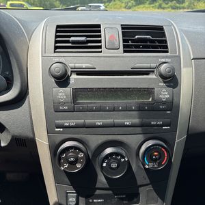 2009 Toyota COROLLA S thumbnail 33
