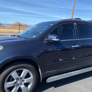 CHEVROLET TRAVERSE LT - 2