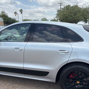 PORSCHE MACAN GTS - 4