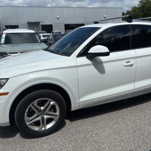 AUDI Q5 2.0T PREMIUM - 2