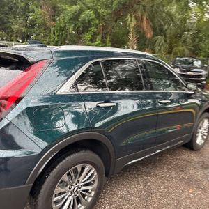 2025 Cadillac XT4 PREMIUM LUXURY photo 9