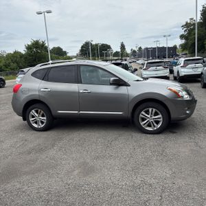 2012 Nissan ROGUE SV 照片 10