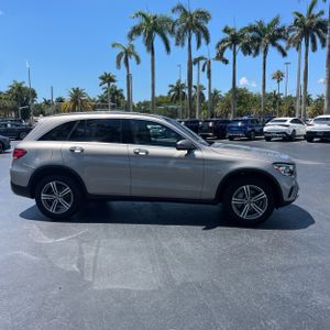 MERCEDES-BENZ GLC-CLASS - 10