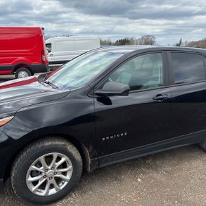 CHEVROLET EQUINOX LS - 2