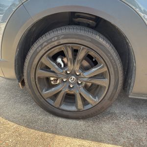 صورة مصغرة 17 لـ 2024 Mazda CX-30 2.5 S CARBON EDITION