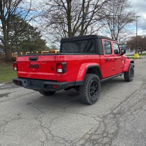JEEP GLADIATOR WILLYS SPORT - 8