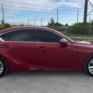 2024 Lexus IS 300 BASE — миниатюра 11
