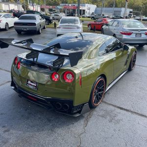 NISSAN GT-R PREMIUM - 8