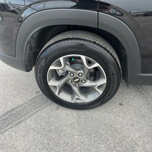 2026 Chevrolet TRAX LT — фото 19