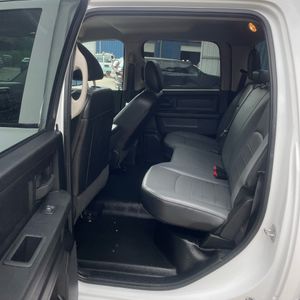 2022 RAM 1500 CLASSIC TRADESMAN — фото 33