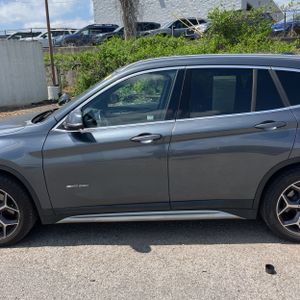 BMW X1 - 4