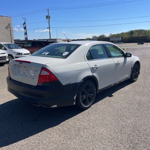 FORD FUSION SE - 8