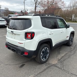 JEEP RENEGADE TRAILHAWK - 8