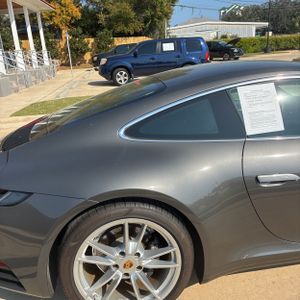 PORSCHE 911 CARRERA - 9