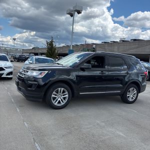 FORD EXPLORER XLT - 3
