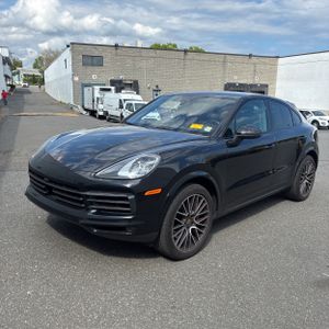 PORSCHE CAYENNE COUPE - 1